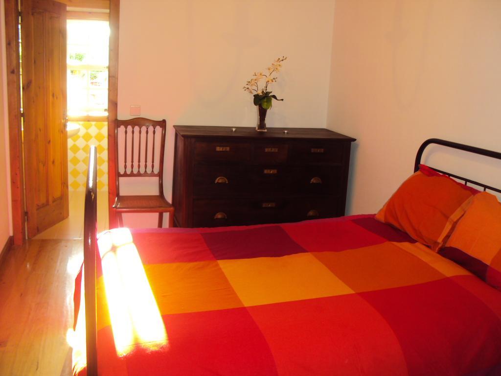 Villa Casa Do Postigo Gerês Habitación foto