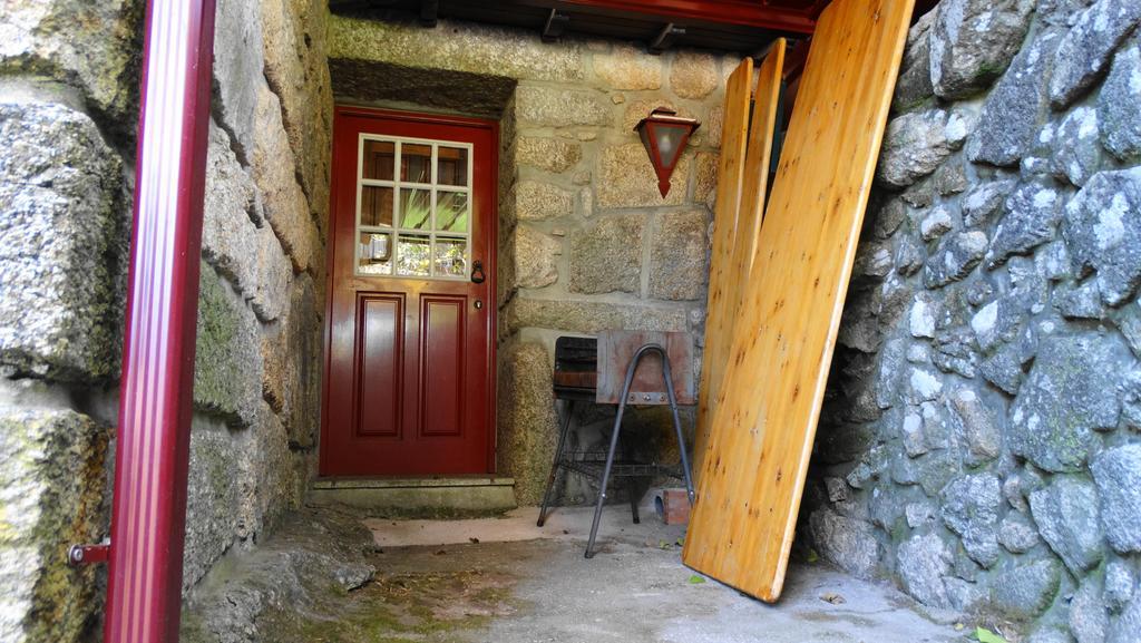 Villa Casa Do Postigo Gerês Exterior foto